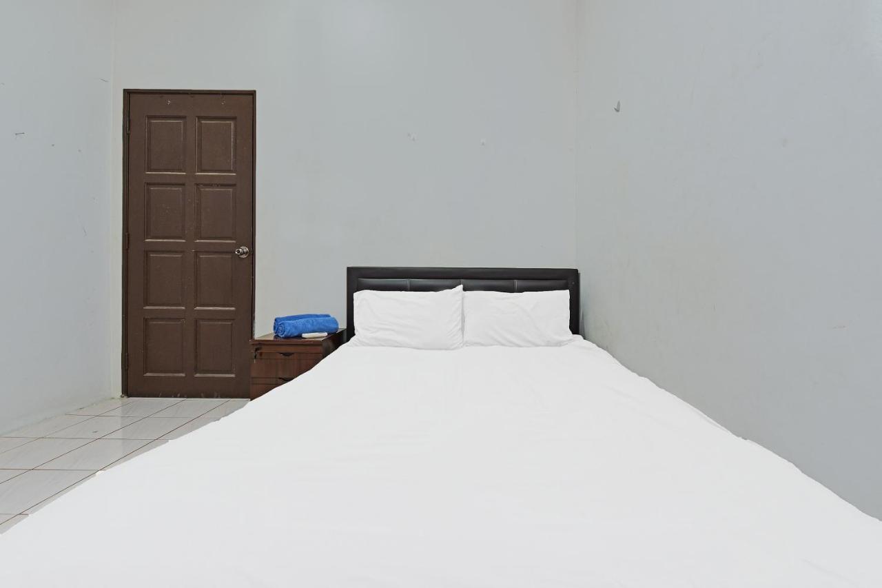 Oyo 90596 Casaria Inn Paka Εξωτερικό φωτογραφία